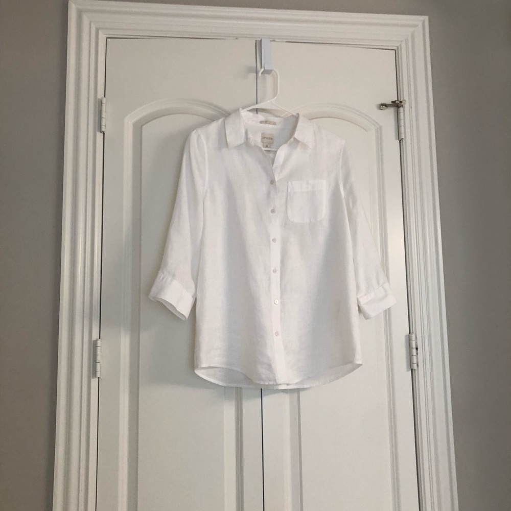 Chico. White - 100 Linen blouse with pocket. Three quarter length sleeves